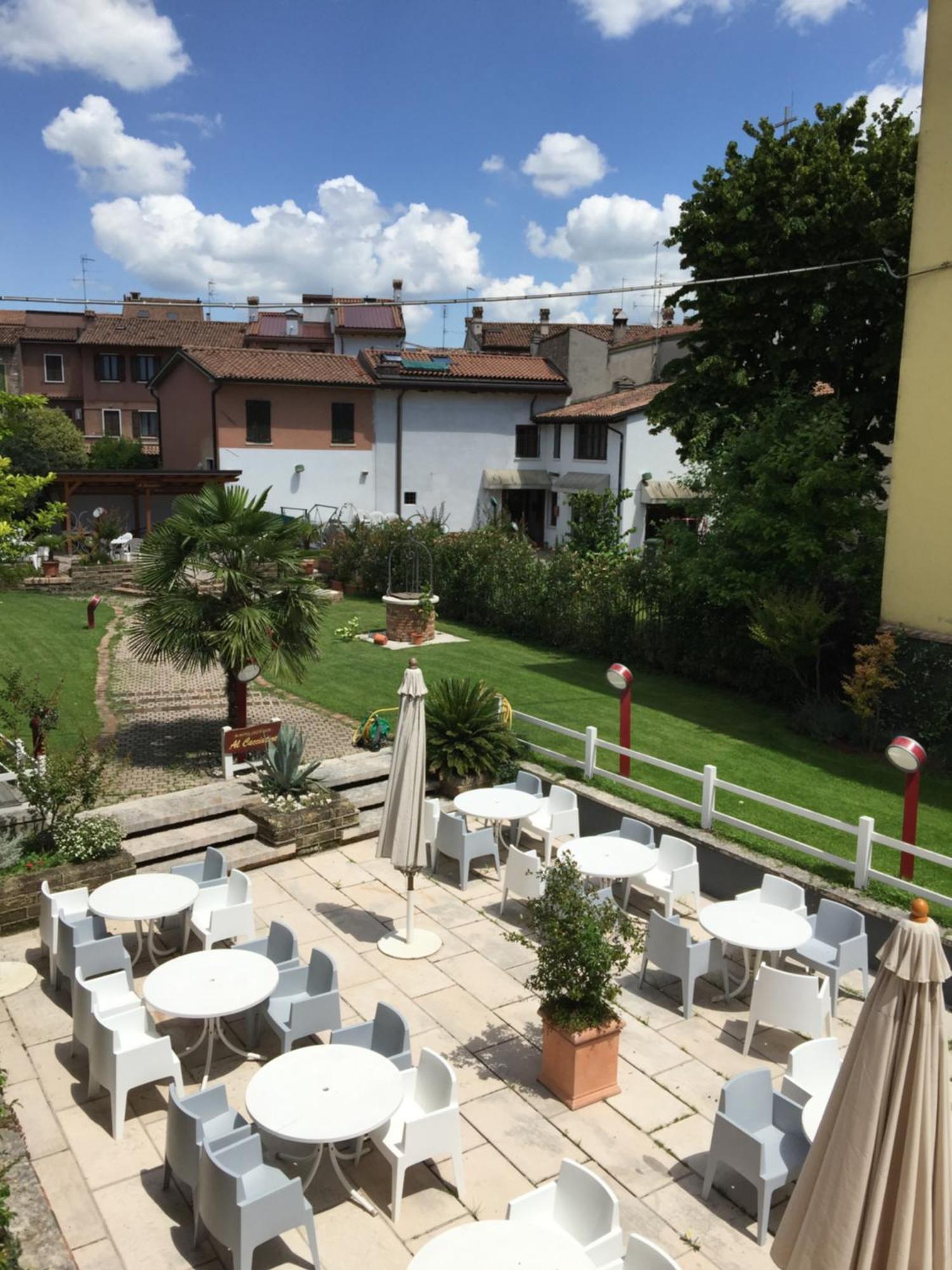 Albergo Al Cacciatore Tortellinando Valeggio sul Mincio Exterior foto